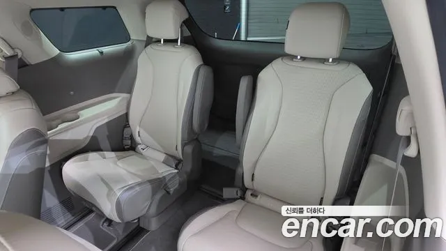 Kia Carnival 2020 thumb 12