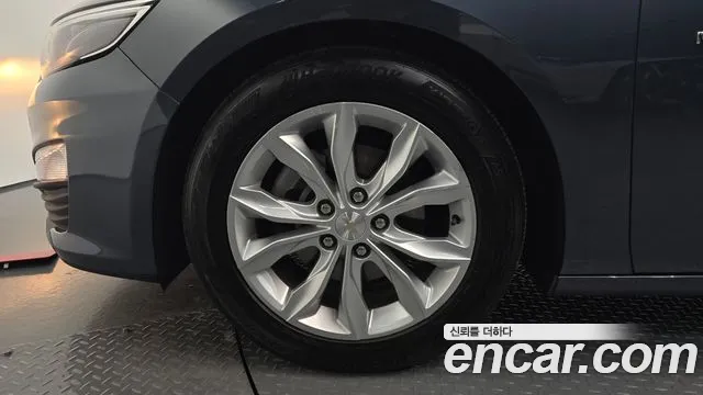 ChevroletGMDaewoo Malibu 2019 thumb 4