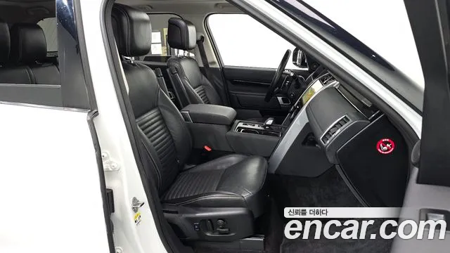 Land Rover Discovery 2021 thumb 11