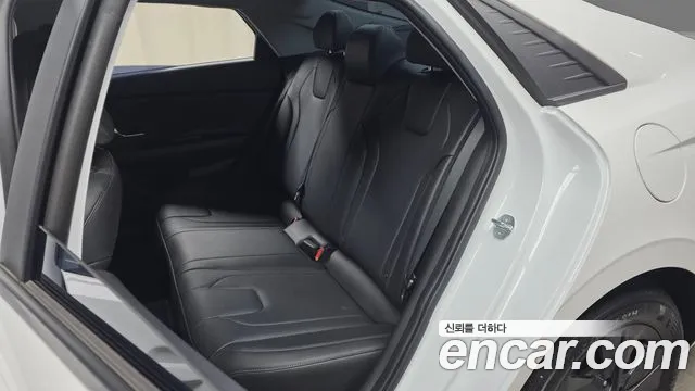 Hyundai Avante 2023 thumb 12