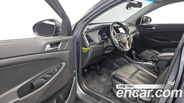 Hyundai Tucson 2016 thumb 10