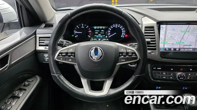 KG_Mobility_Ssangyong Rexton 2019 thumb 12