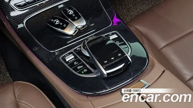 Mercedes-Benz E-Класс 2018 thumb 8