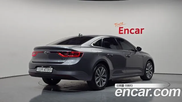 Renault-KoreaSamsung Megane 2017 thumb 2