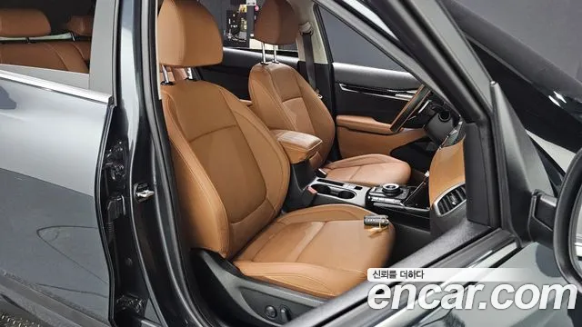 Kia Seltos 2025 thumb 9