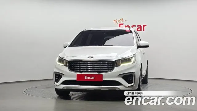 Kia Carnival 2020 thumb 3