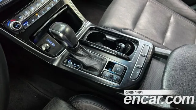 Hyundai Grandeur 2016 thumb 9