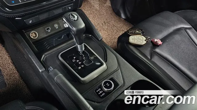 KG_Mobility_Ssangyong Rexton 2018 thumb 9