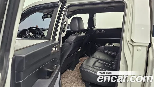 KG_Mobility_Ssangyong Rexton 2018 thumb 11