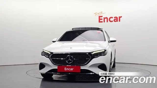 Mercedes-Benz E-Класс 2024 thumb 3