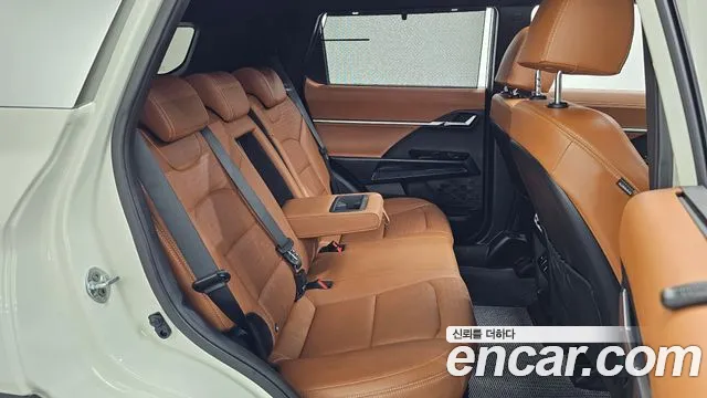 KG_Mobility_Ssangyong Torres 2022 thumb 12