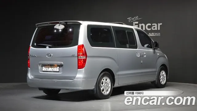 Hyundai Starex 2014 thumb 2