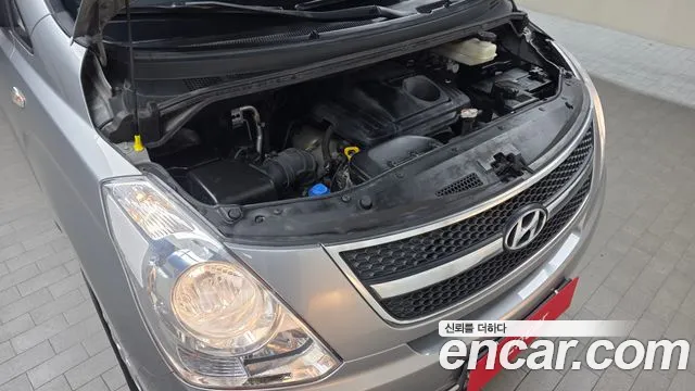 Hyundai Starex 2014 thumb 6