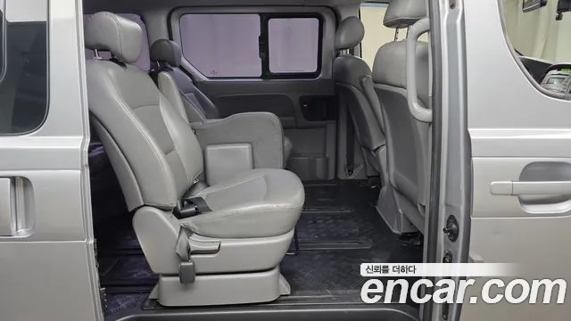Hyundai Starex 2014 thumb 11