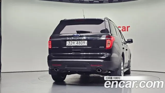 Ford Explorer 2014 thumb 4