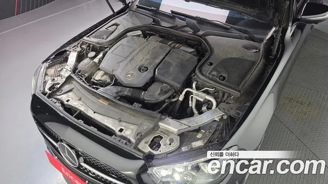 Mercedes-Benz E-Класс 2021 thumb 6