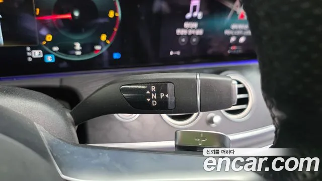 Mercedes-Benz E-Класс 2021 thumb 9
