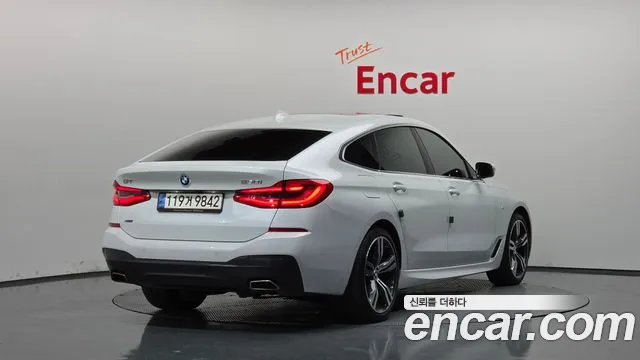 BMW Gran Turismo 2021 thumb 2