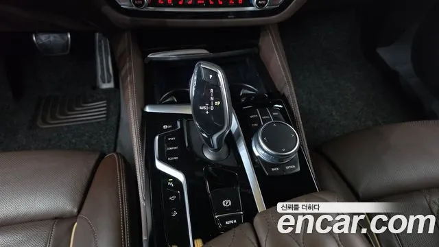BMW Gran Turismo 2021 thumb 9