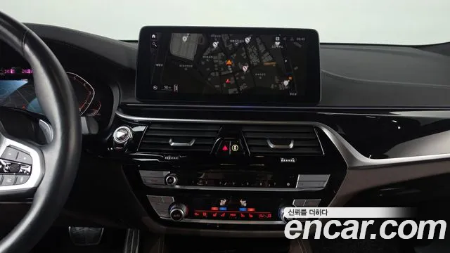 BMW Gran Turismo 2021 thumb 12