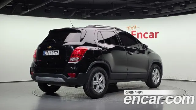 ChevroletGMDaewoo Tracker 2019 thumb 2