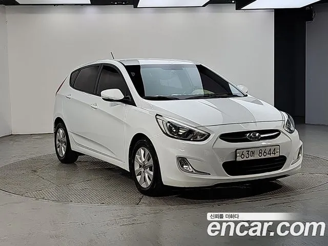 Hyundai Accent 2014 thumb 2