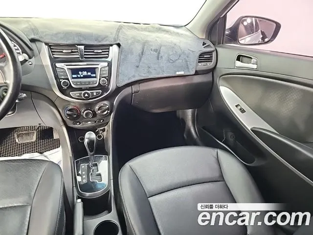 Hyundai Accent 2014 thumb 10