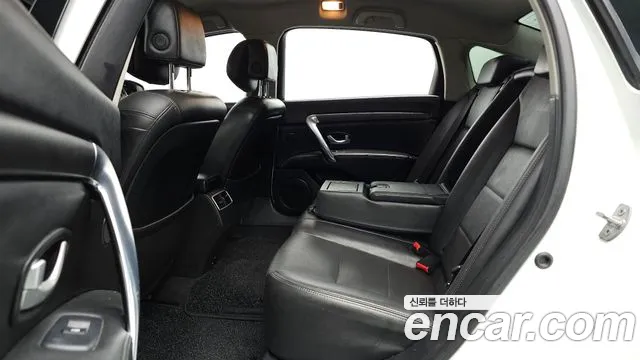 Renault-KoreaSamsung Latitude 2016 thumb 11