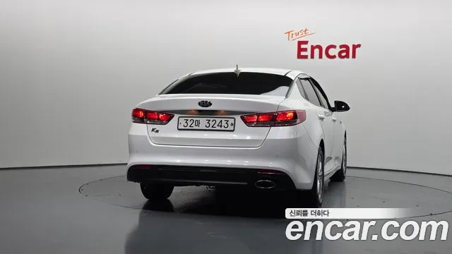 Kia K5 2015 thumb 4