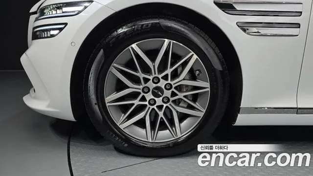 Genesis G80 2024 thumb 5