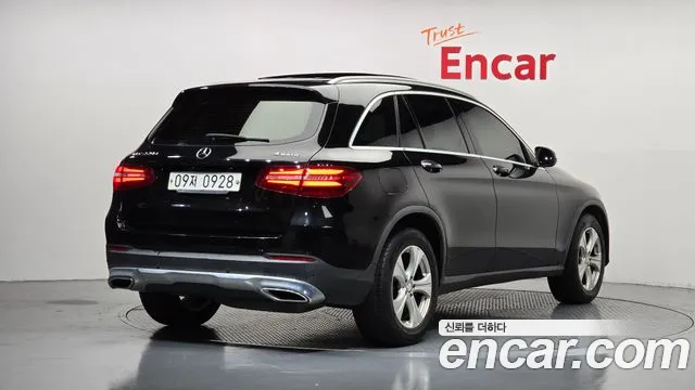 Mercedes-Benz GLC 2016 thumb 2