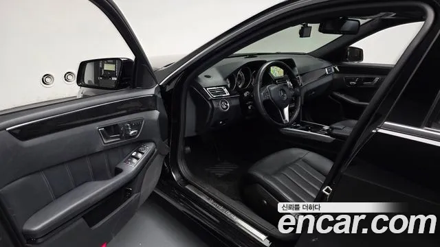 Mercedes-Benz E-Класс 2014 thumb 9