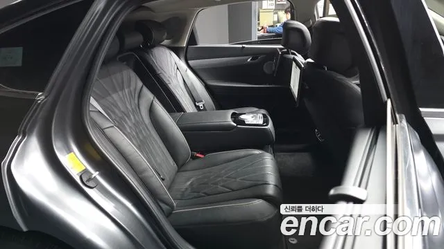 Genesis G80 2020 thumb 11