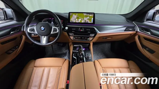 BMW 5-Series 2023 thumb 7