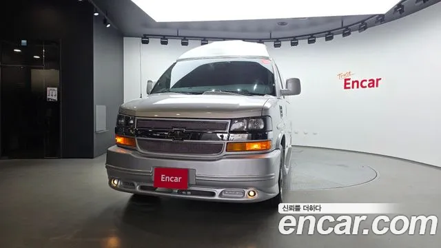 Chevrolet Express Van 2015 thumb 3