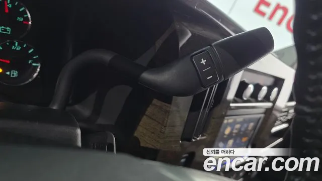 Chevrolet Express Van 2015 thumb 9