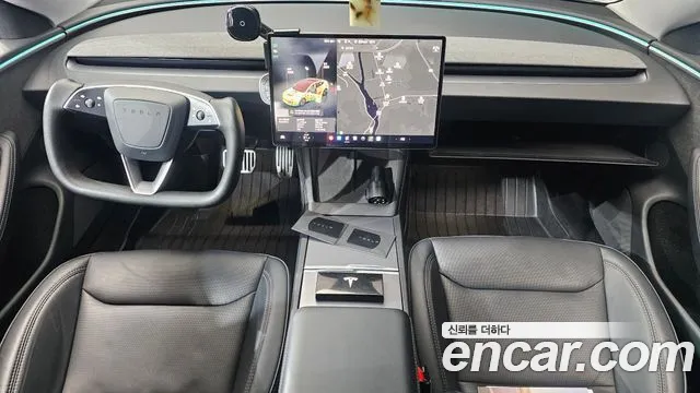 Tesla Model 3 2024 thumb 7