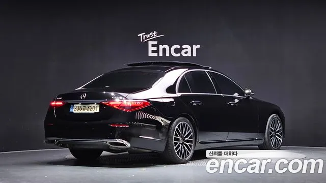 Mercedes-Benz S-Класс 2023 thumb 2