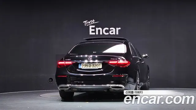 Mercedes-Benz S-Класс 2023 thumb 4