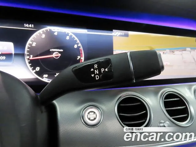Mercedes-Benz E-Класс 2020 thumb 9