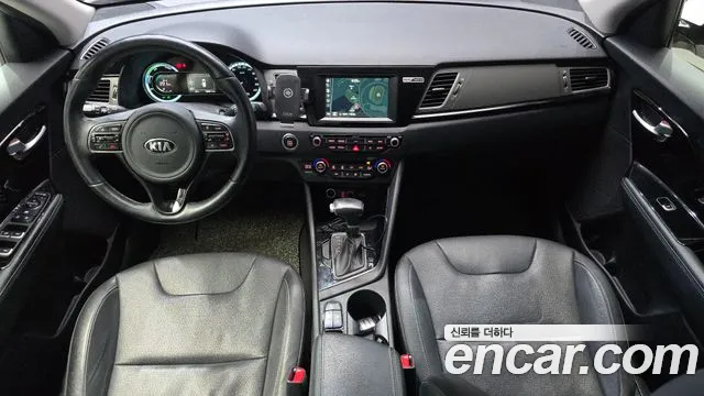 Kia Niro 2017 thumb 7