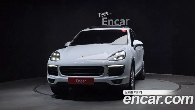 Porsche Cayenne 2014 thumb 3