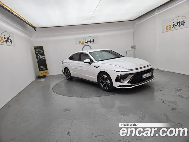 Hyundai Sonata 2025 thumb 2