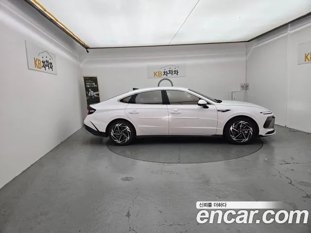Hyundai Sonata 2025 thumb 3