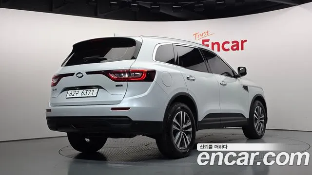 Renault-KoreaSamsung Koleos 2017 thumb 2