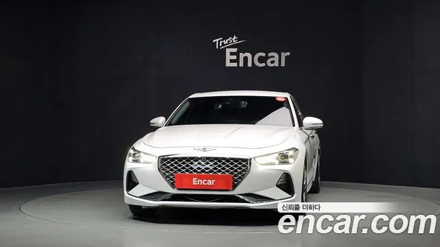 Genesis G70 2018 thumb 3