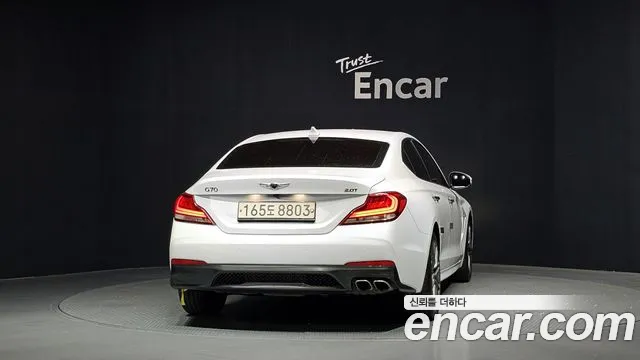Genesis G70 2018 thumb 4