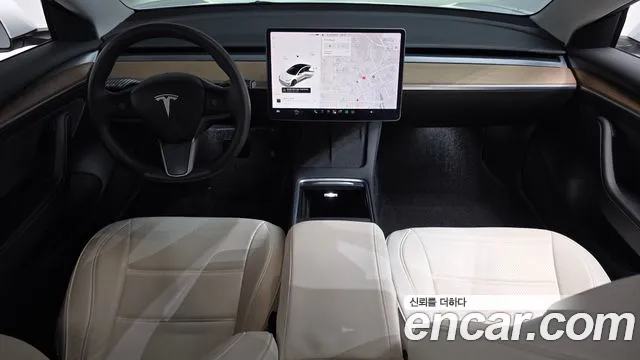 Tesla Model 3 2022 thumb 6