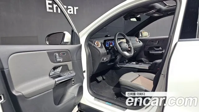 Mercedes-Benz EQA 2024 thumb 10