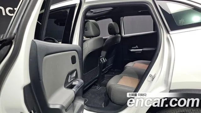 Mercedes-Benz EQA 2024 thumb 11